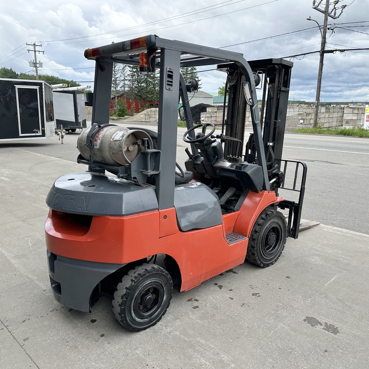 Chariot élévateur Toyota 4000lb – Image 5