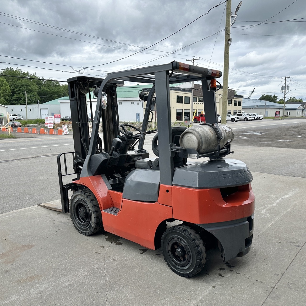 Chariot élévateur Toyota 4000lb – Image 7