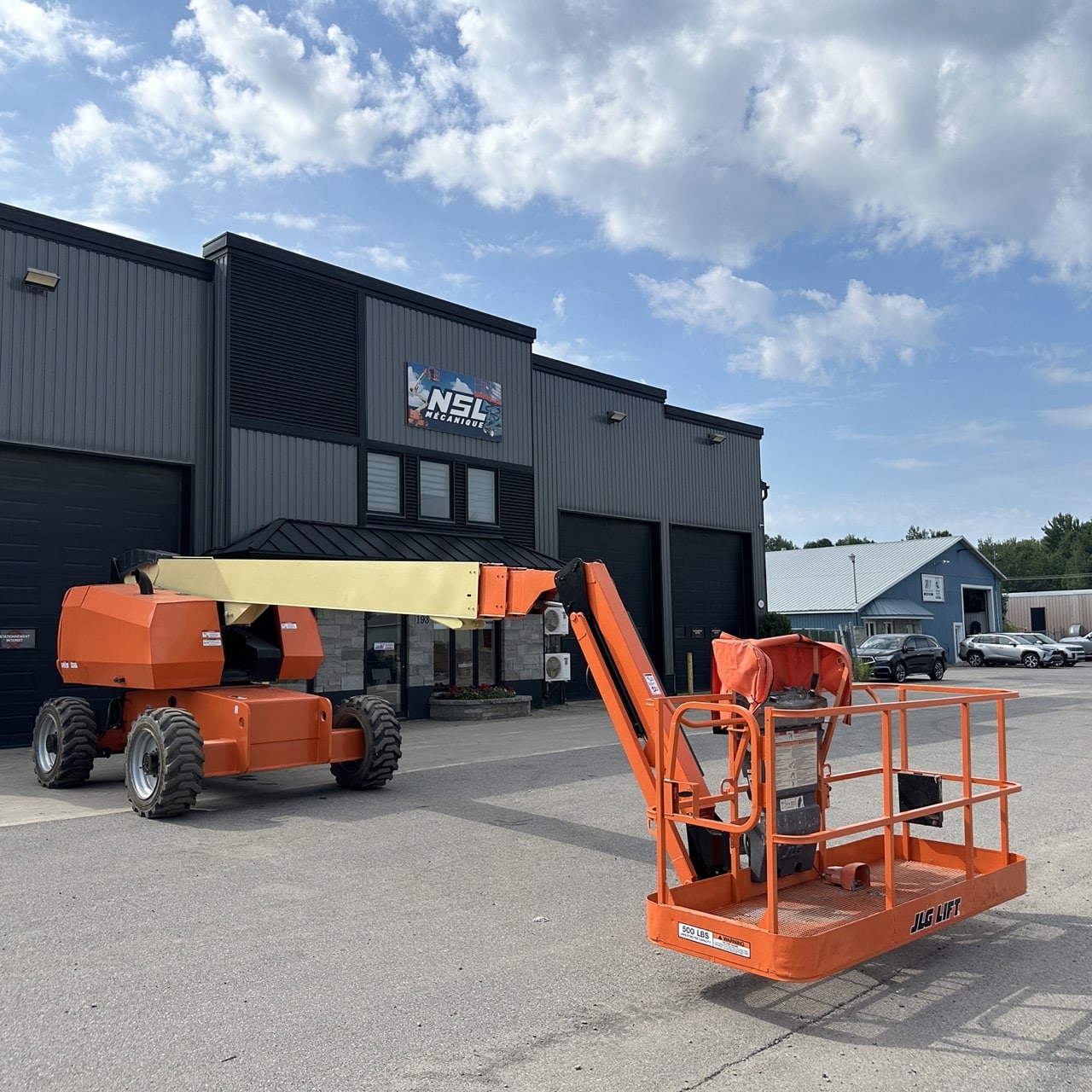 Nacelle mat droit JLG 660SJ