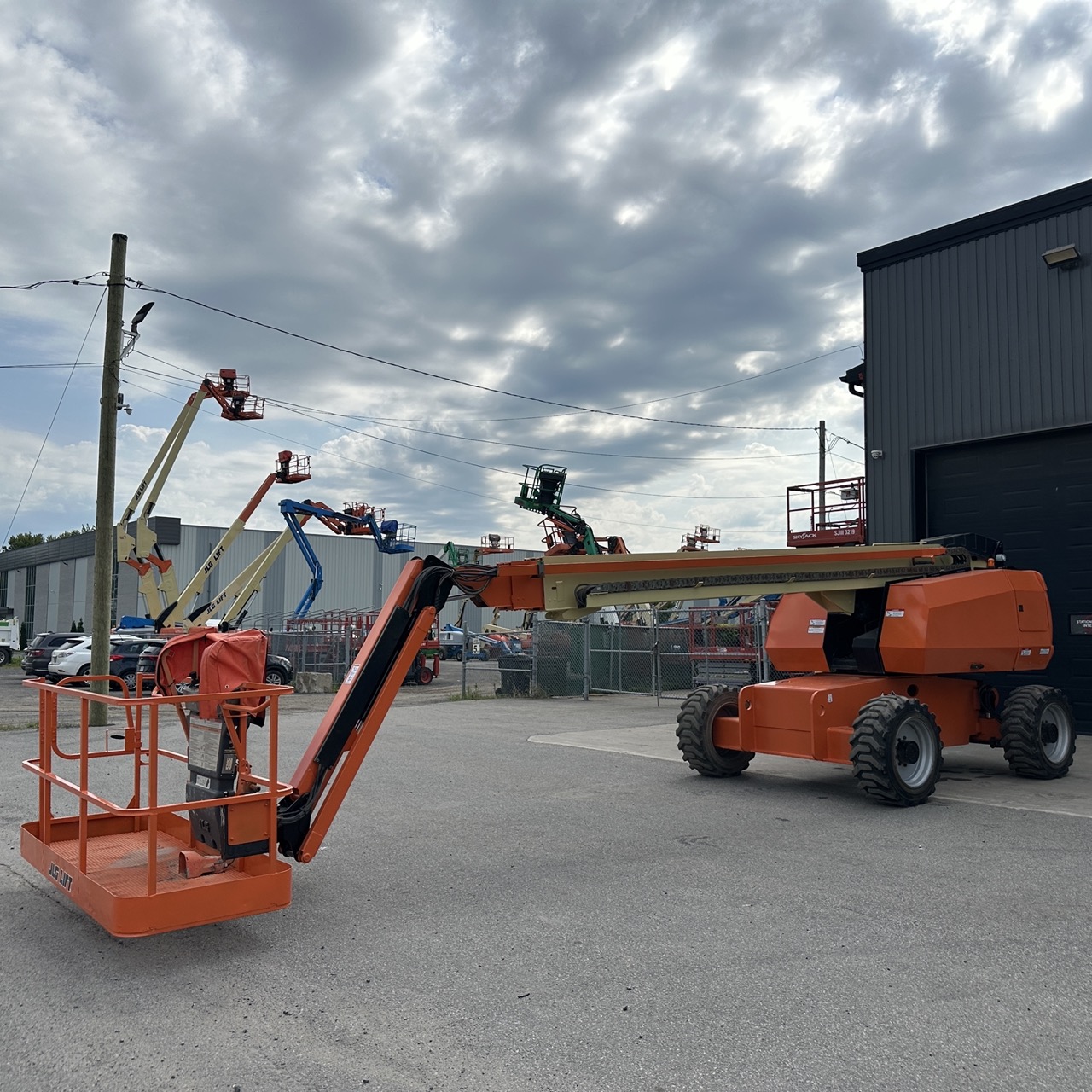 Nacelle mat droit JLG 660SJ – Image 9