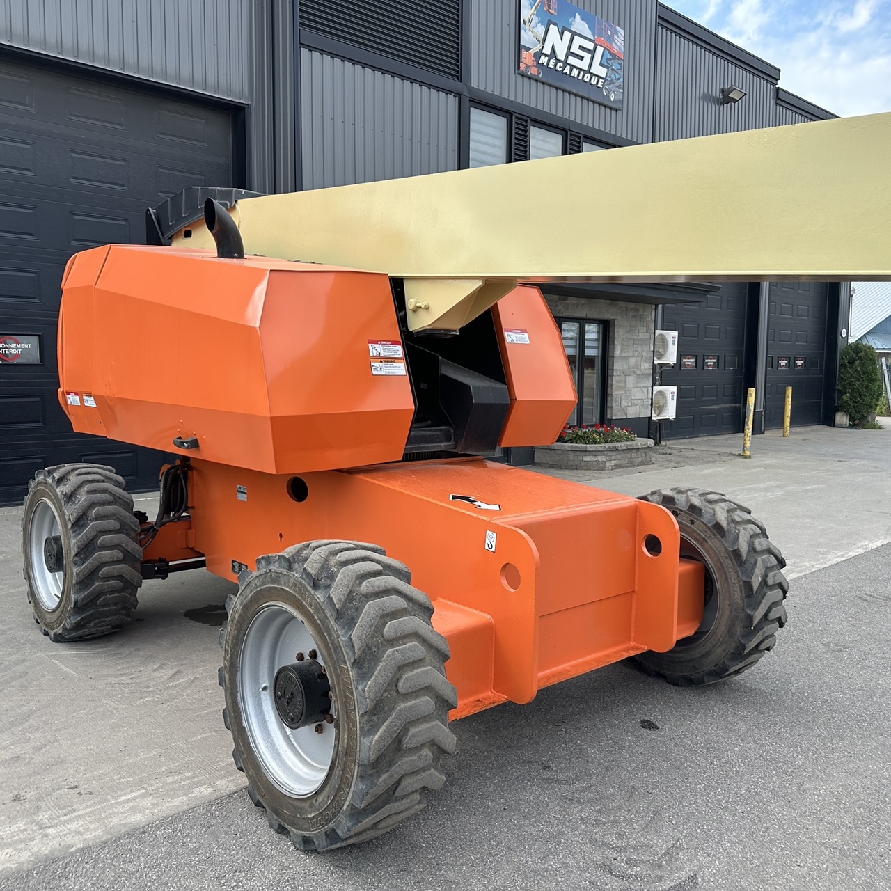 Nacelle mat droit JLG 660SJ – Image 10