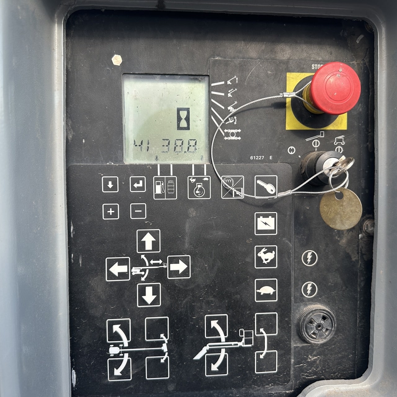 Nacelle mat droit Genie S125 – Image 9